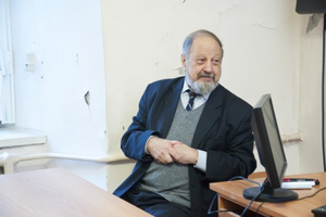 Николай  Калмыков